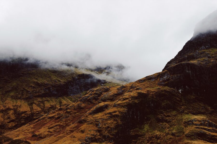 Clear Paths in Bathgate: Navigating Windscreen Safety for Scottish Roads - Strathclyde Windscreens in Ayrshire Clear Paths in Bathgate: Navigating Windscreen Safety for Scottish Roads - Windscreen Replacement Ayrshire
